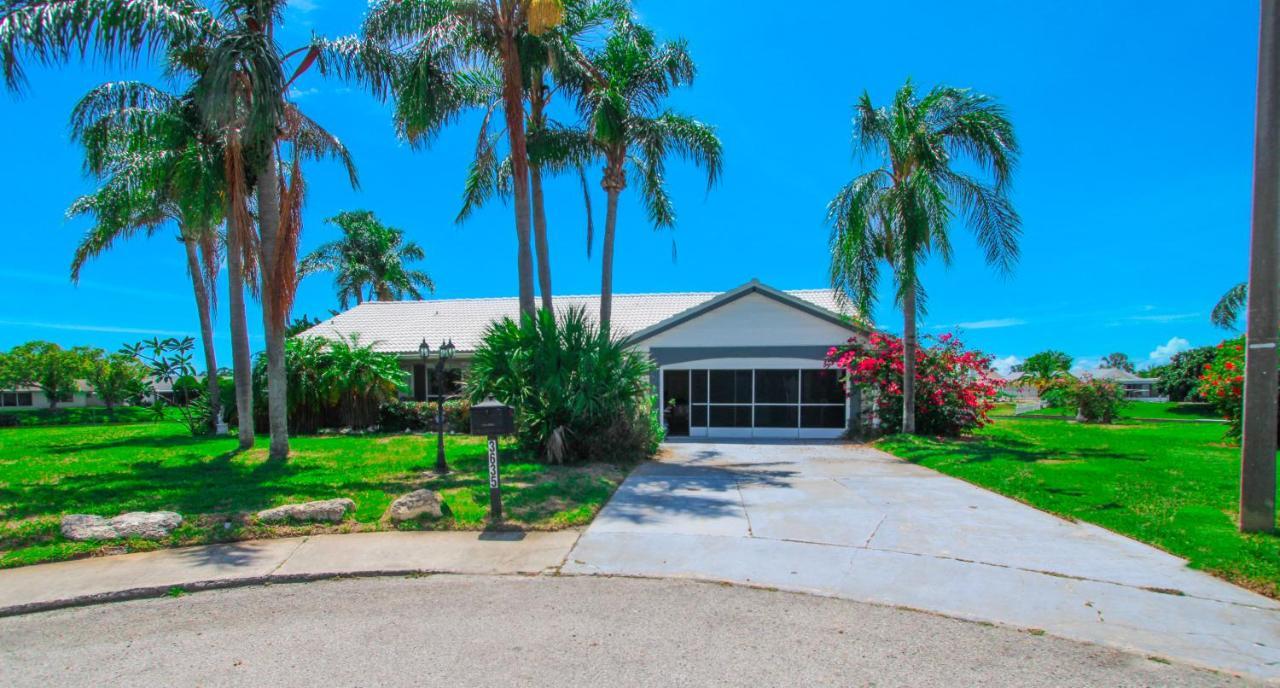 Near Clearwater And Tarpon Spring With Water View Appartement *